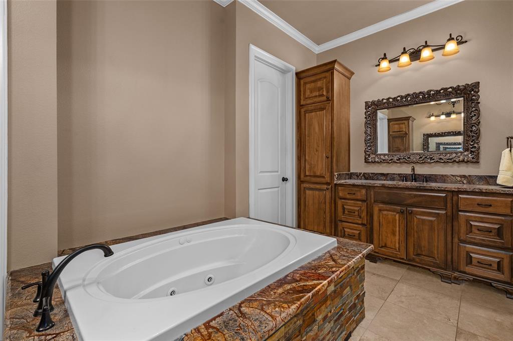107 Colonel Burt Drive Property Photo 13