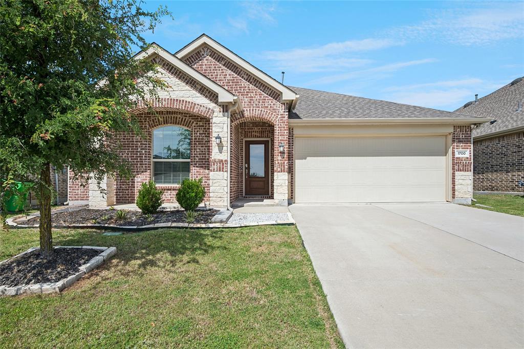 1700 Adams Drive Property Photo 1