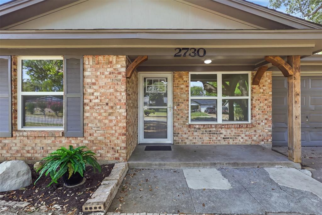 2730 Ridgewood Street Property Photo 3