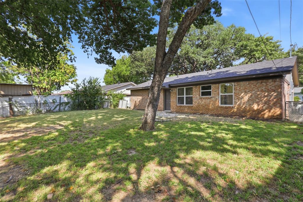 2730 Ridgewood Street Property Photo 26