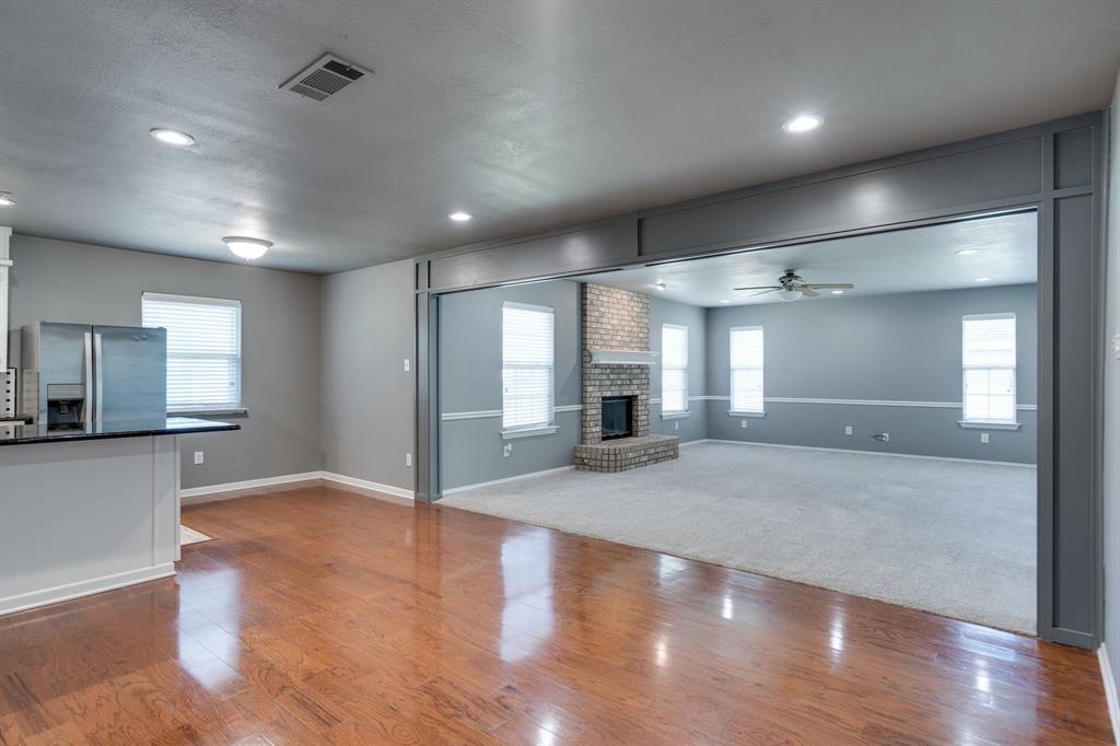 6980 Cox Lane Property Photo 3