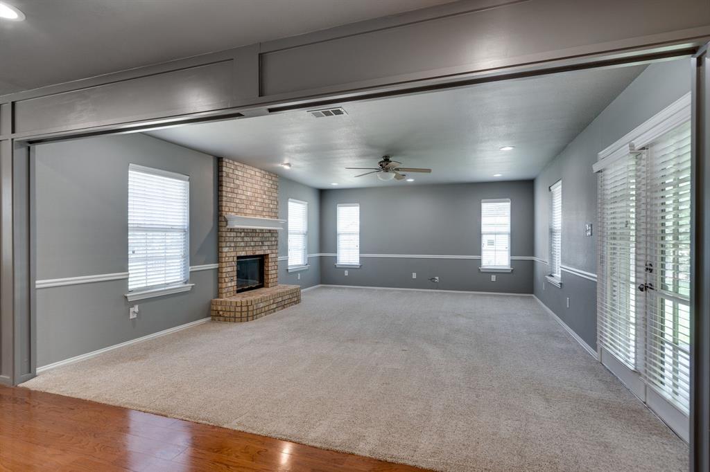 6980 Cox Lane Property Photo 4