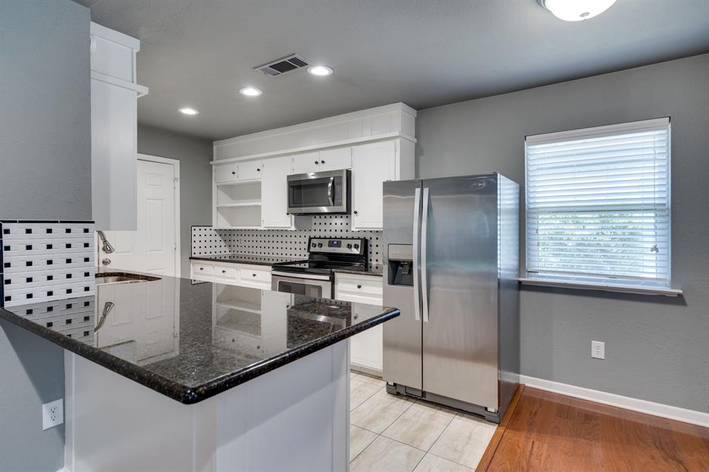 6980 Cox Lane Property Photo 11