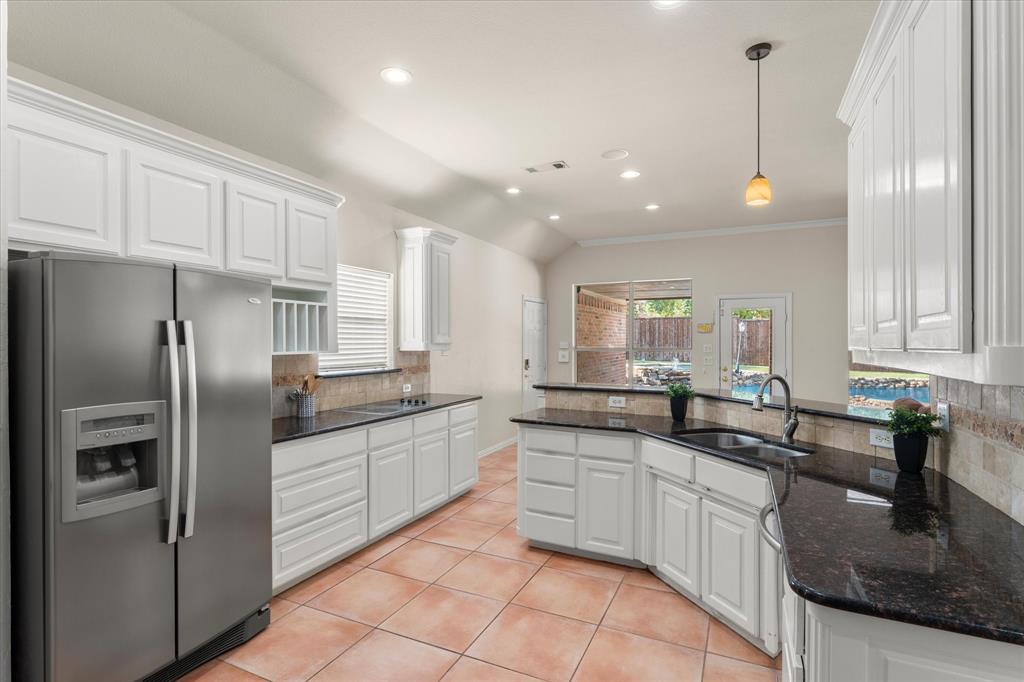 2508 Russwood Drive Property Photo 18