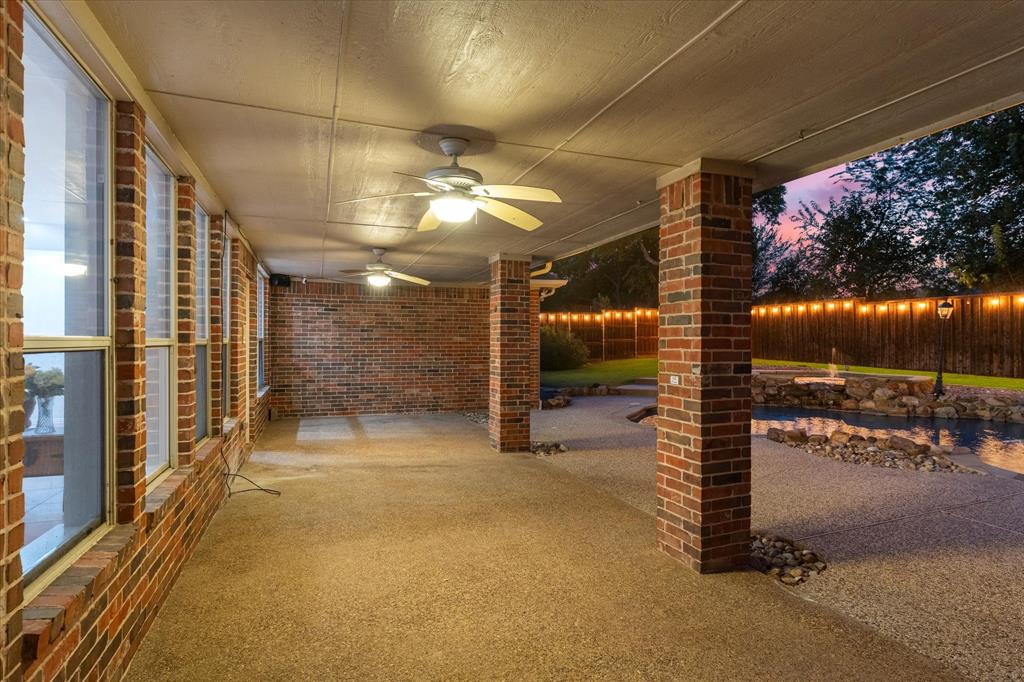 2508 Russwood Drive Property Photo 31