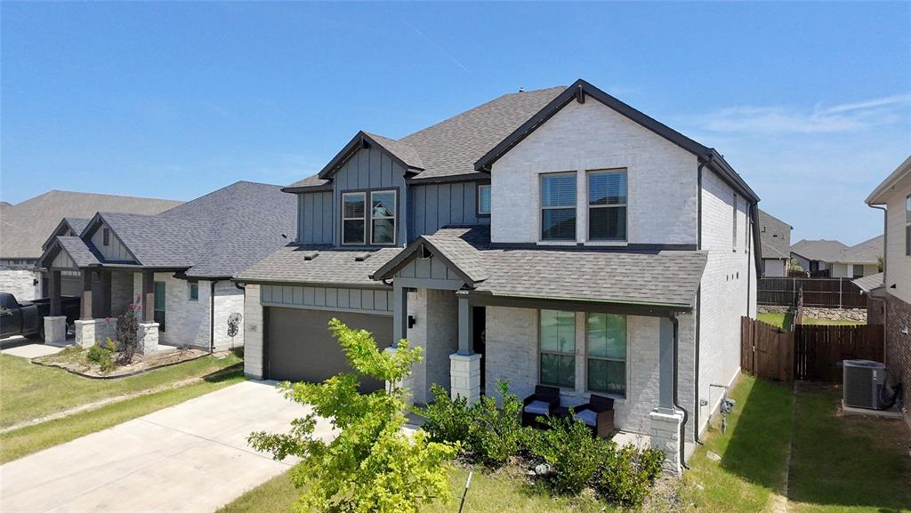 2417 Mankato Drive Property Photo 3