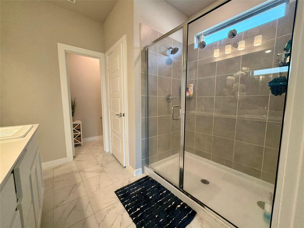 2417 Mankato Drive Property Photo 15