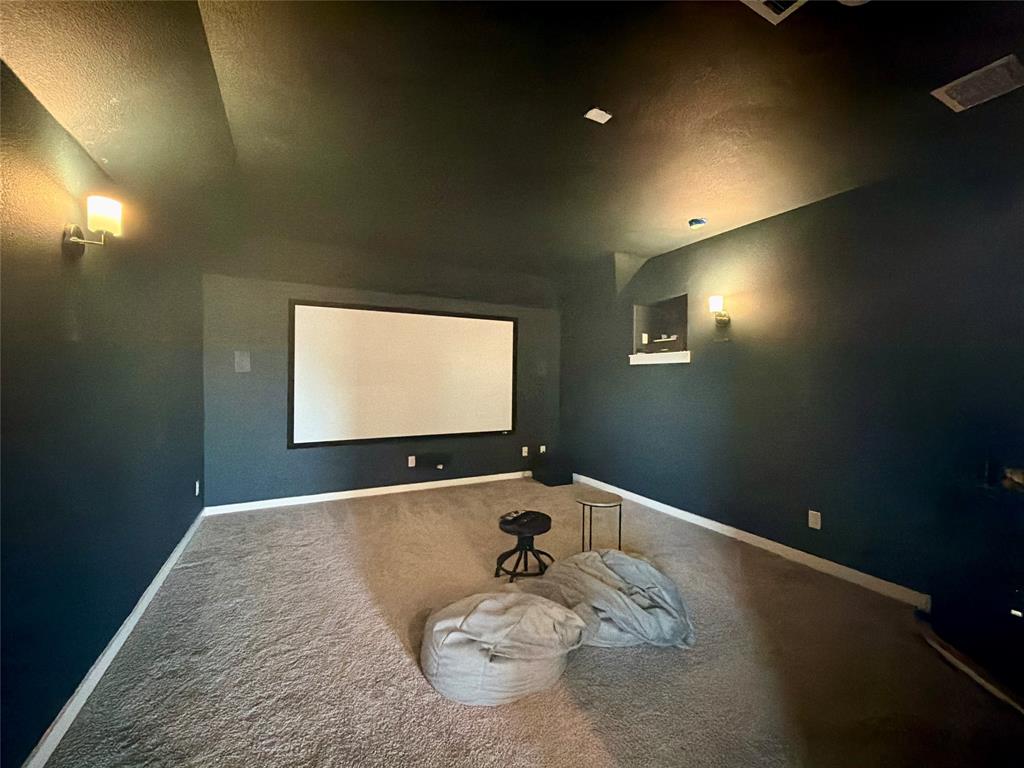 2417 Mankato Drive Property Photo 24