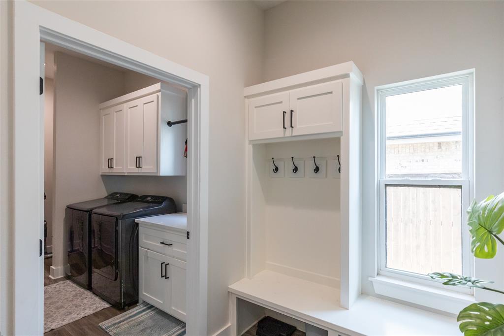 1766 Urban Avenue Property Photo 13
