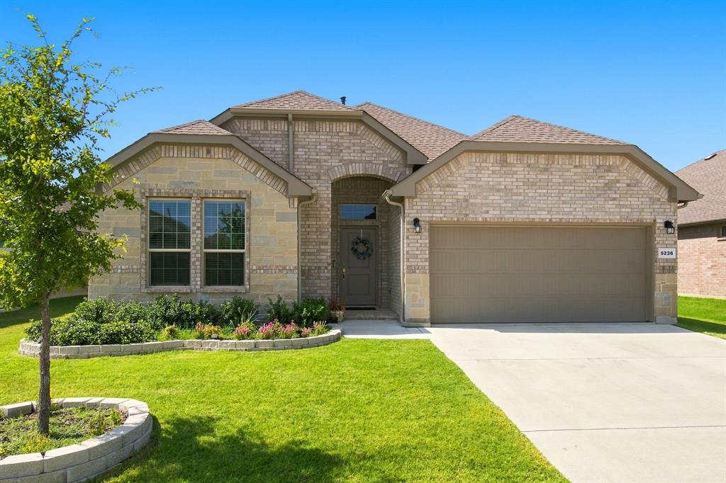 5236 Meadow Lane Property Photo 1