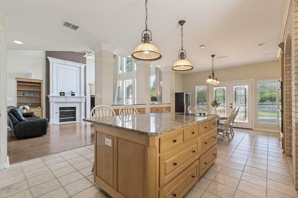 4306 Willow Ridge Drive Property Photo 8
