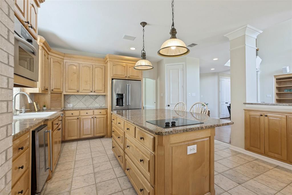 4306 Willow Ridge Drive Property Photo 11