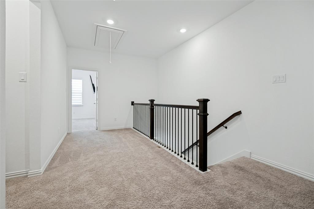 7536 Laburnam Road Property Photo 17