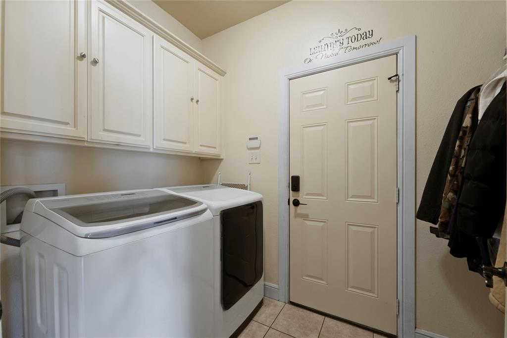 5132 Southpoint Drive Property Photo 17