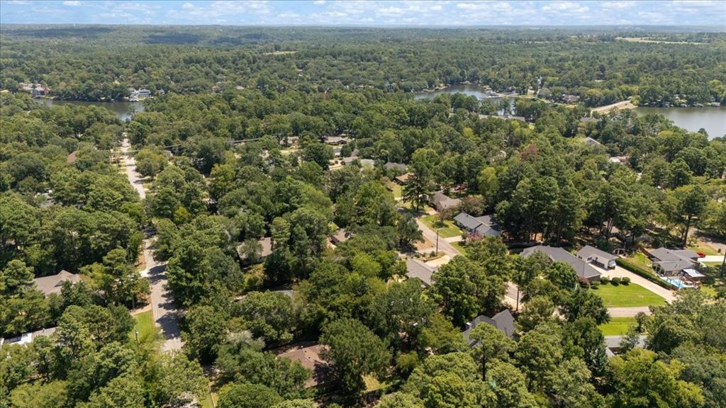 1513 W Tanglewood Drive Property Photo 33