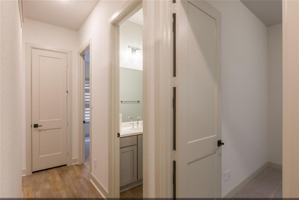 821 Bent Brook Road Property Photo 4