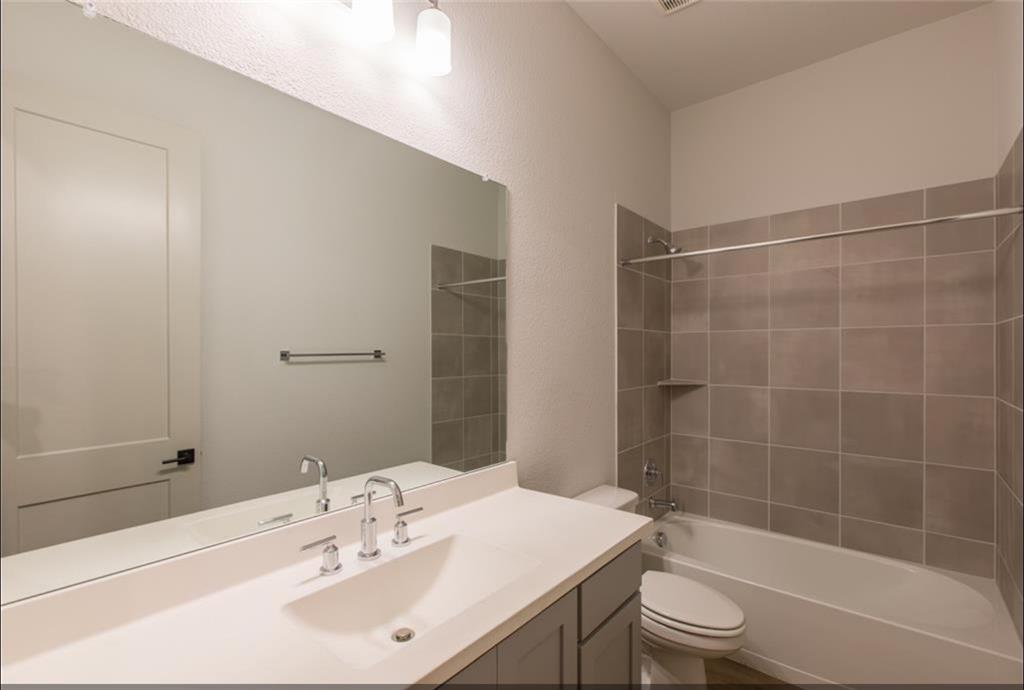 821 Bent Brook Road Property Photo 6