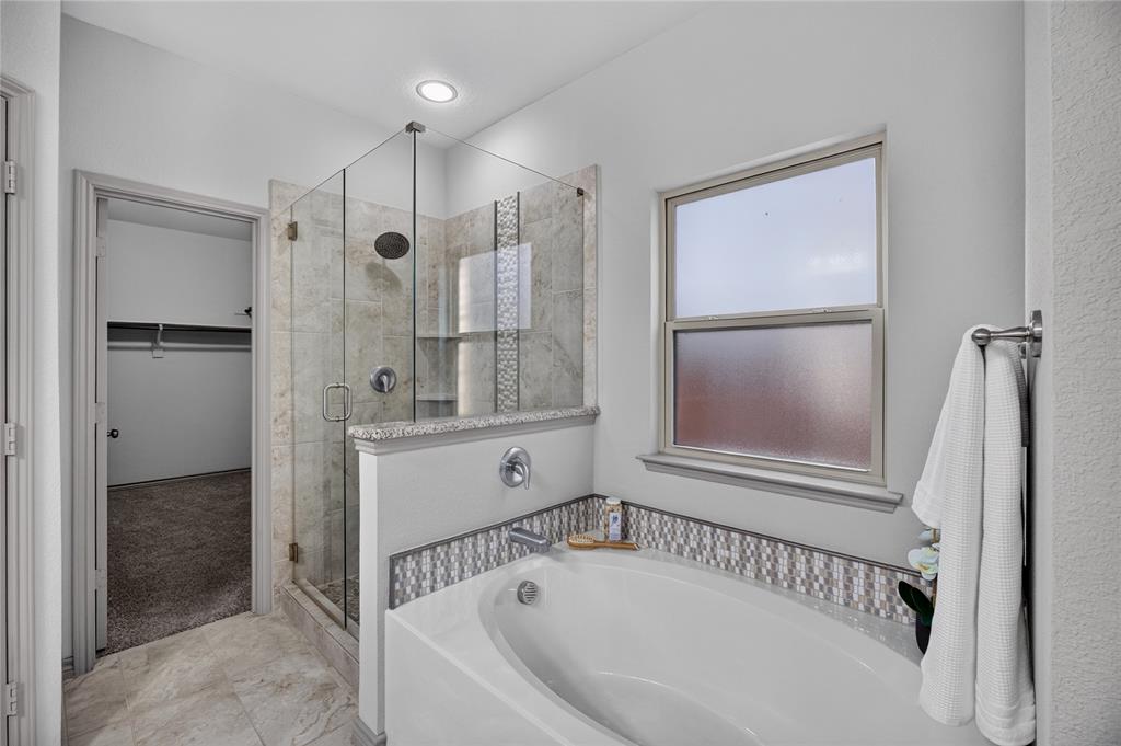 8209 Spruce Meadows Drive Property Photo 24