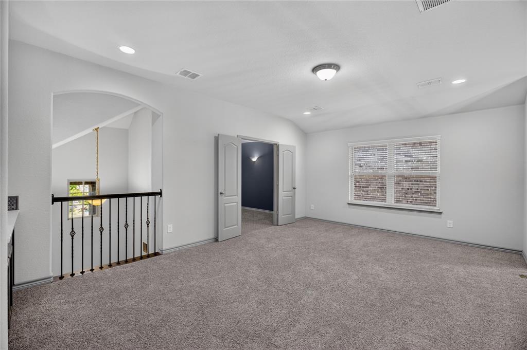 8209 Spruce Meadows Drive Property Photo 25