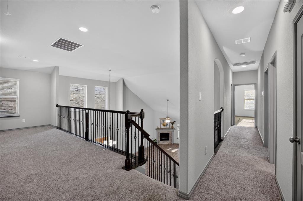 8209 Spruce Meadows Drive Property Photo 28