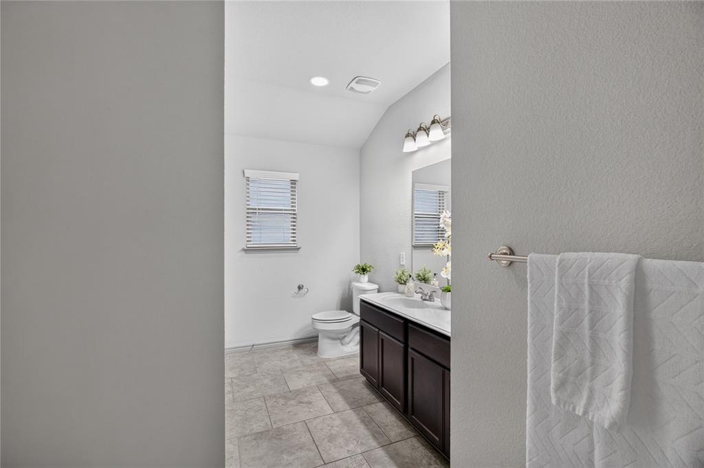 8209 Spruce Meadows Drive Property Photo 32