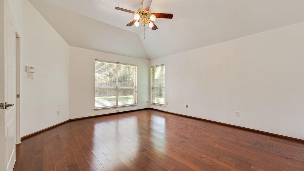 2311 Forest Park Circle Property Photo 11