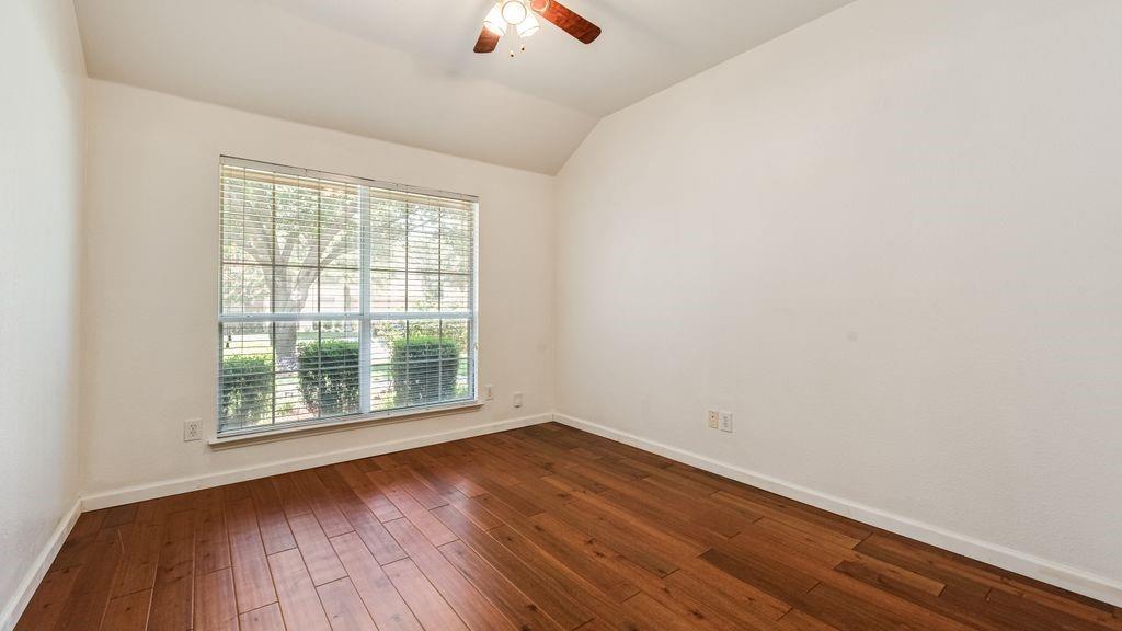 2311 Forest Park Circle Property Photo 15