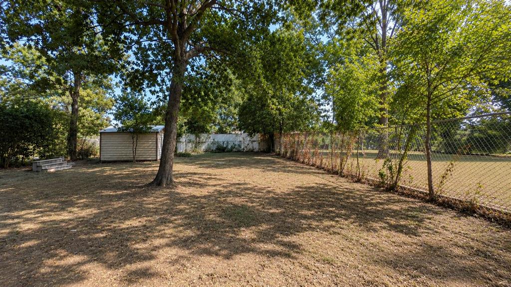 2126 Marfa Avenue Property Photo 14