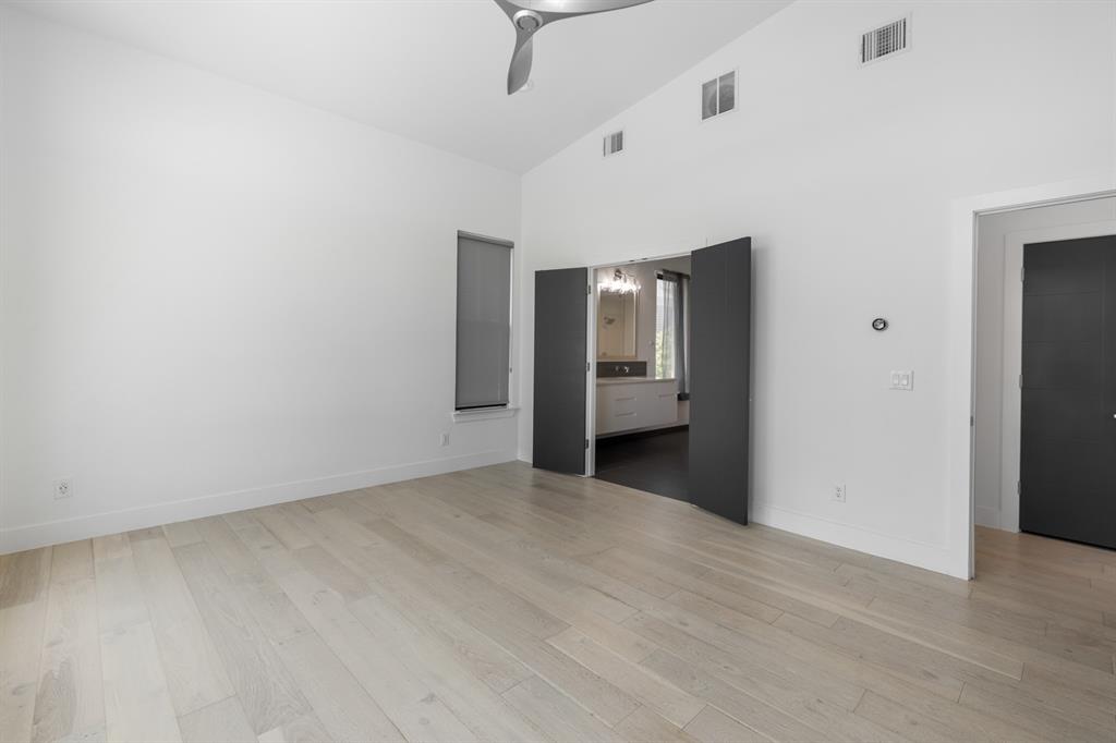 1321 Black Walnut Lane Property Photo 8