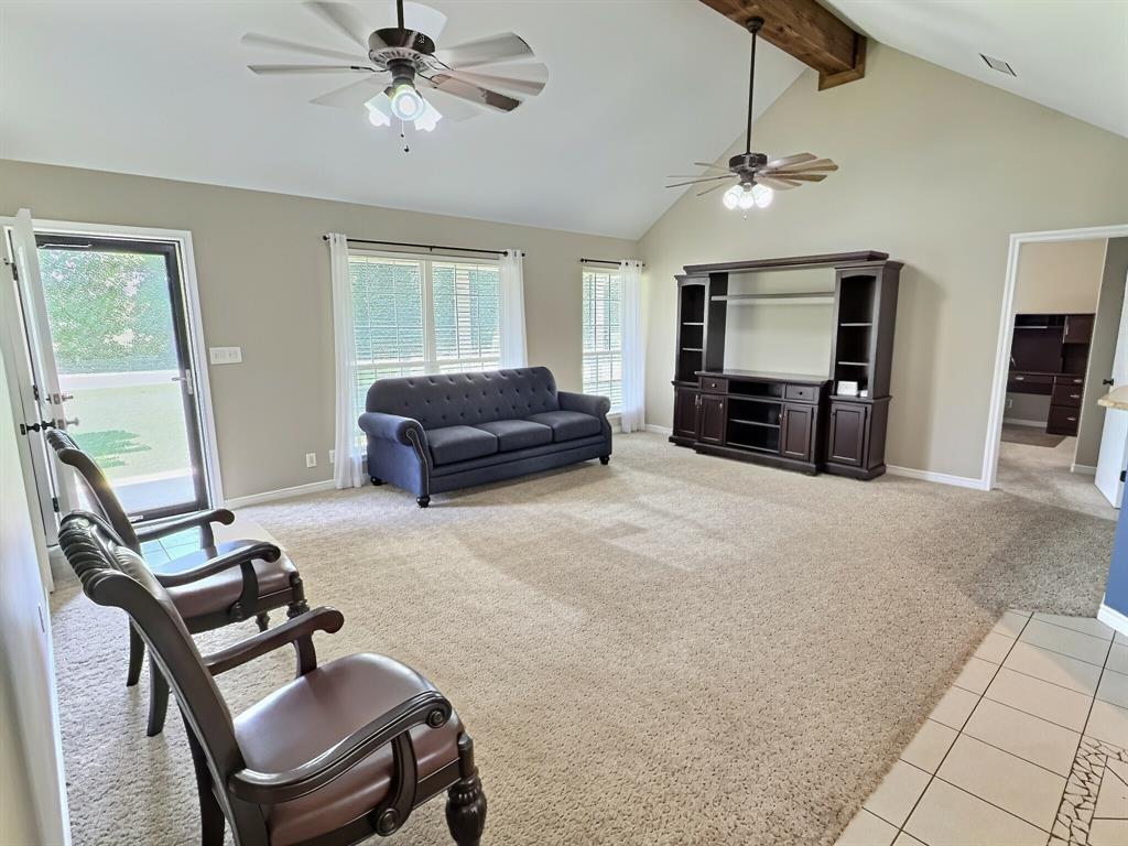 313 E River Oaks Road Property Photo 6