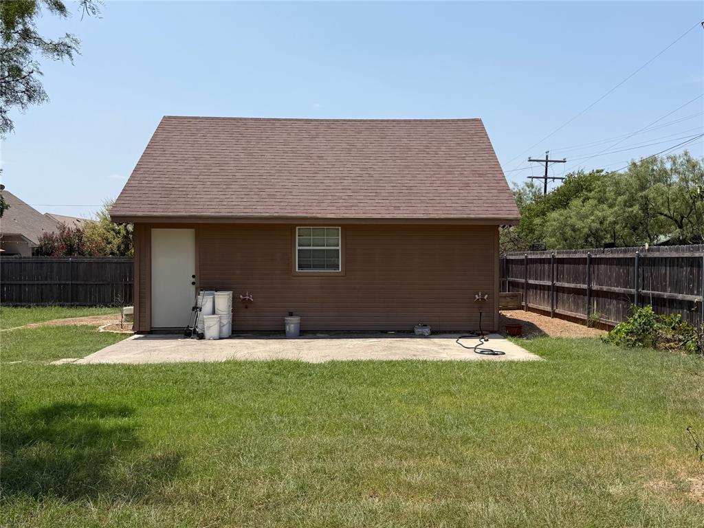 313 E River Oaks Road Property Photo 31