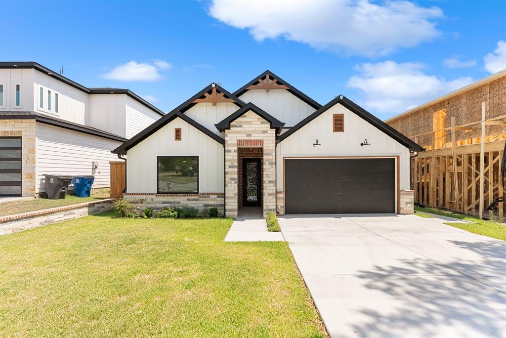 1334 E Kiest Boulevard Property Photo 1