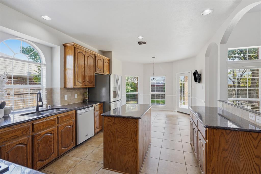 424 High Desert Drive Property Photo 11