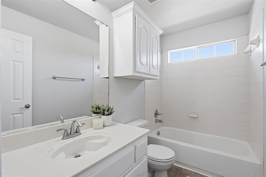 424 High Desert Drive Property Photo 30