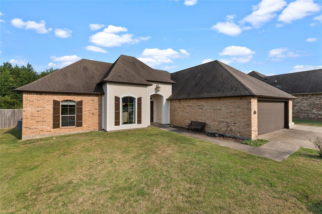 6905 Brighton Oak Circle Property Photo 1
