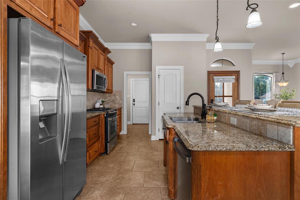 6905 Brighton Oak Circle Property Photo 12
