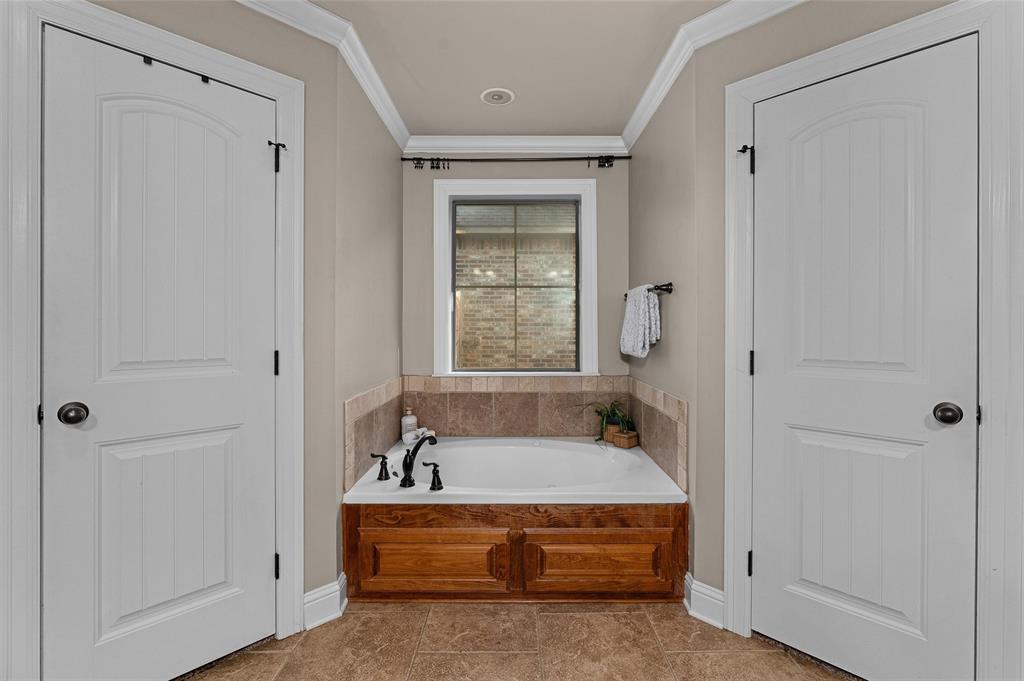 6905 Brighton Oak Circle Property Photo 20