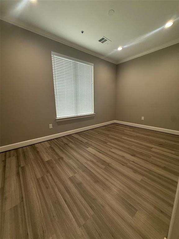 400 Stonebrook Parkway 301 Property Photo 12
