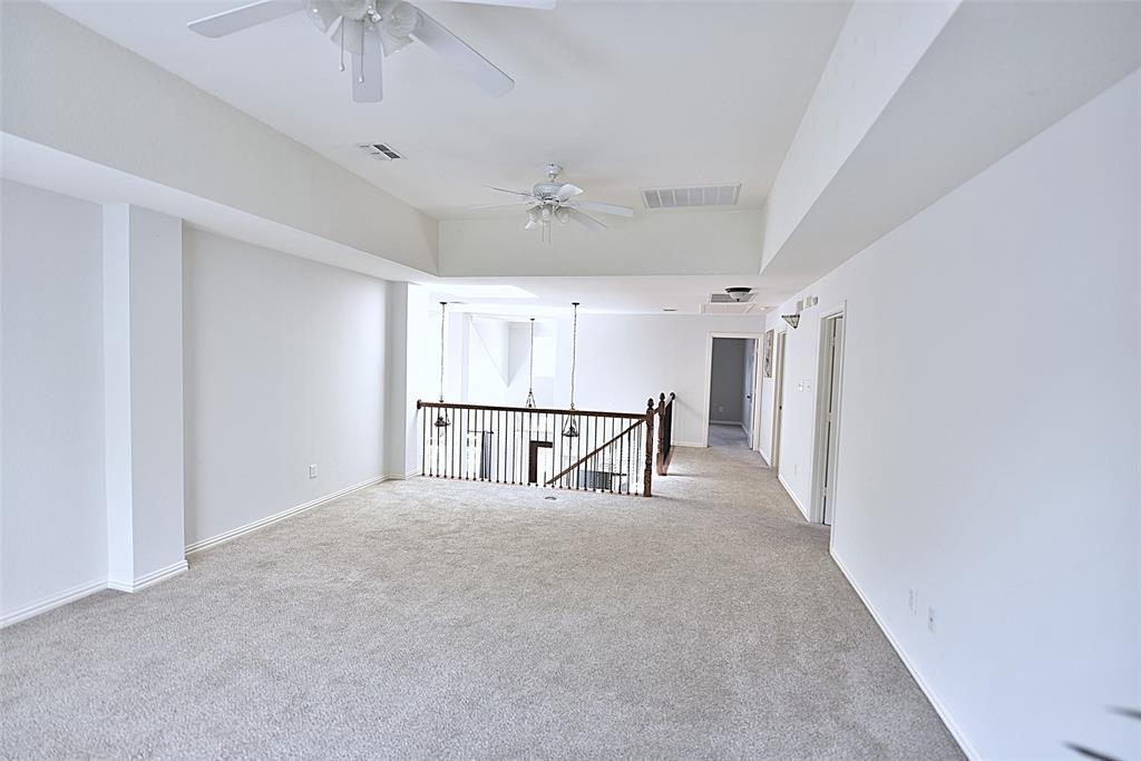 1125 Waterford Way Property Photo 18