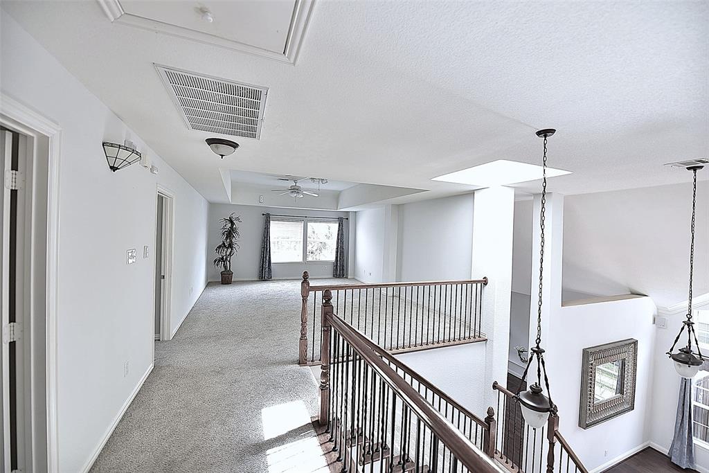 1125 Waterford Way Property Photo 23