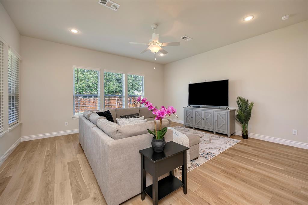 7300 Lowline Drive Property Photo 16