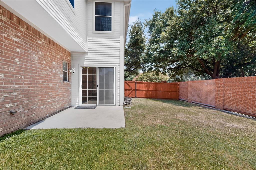 300 Cosbie Drive Property Photo 32