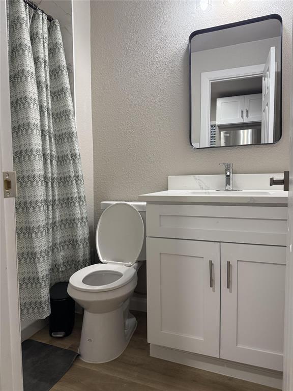 2640 Lawrence Street Property Photo 10