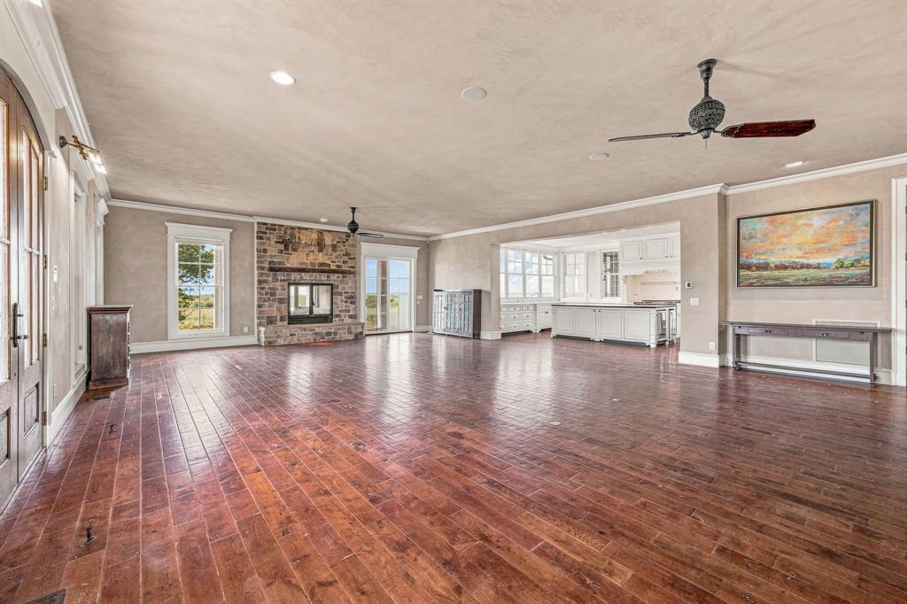 12824 Fm 1769 Property Photo 3