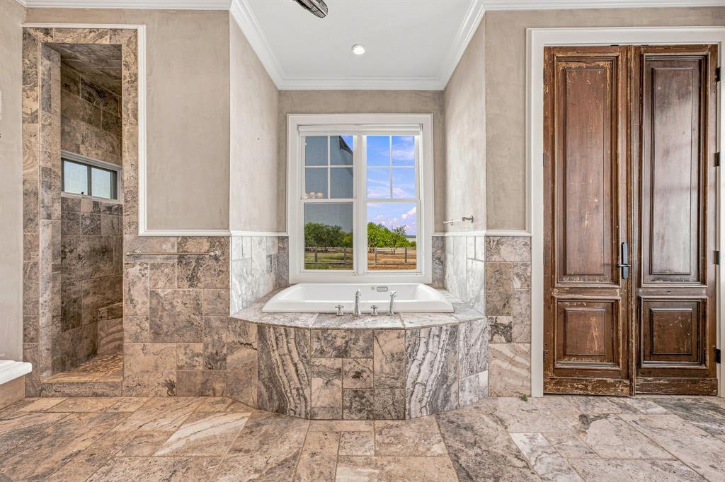 12824 Fm 1769 Property Photo 16