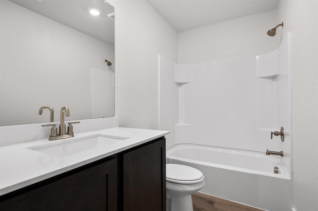 8304 Silverbow Drive Property Photo 11
