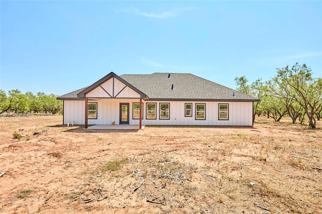 17147 County Road 496 Property Photo 23