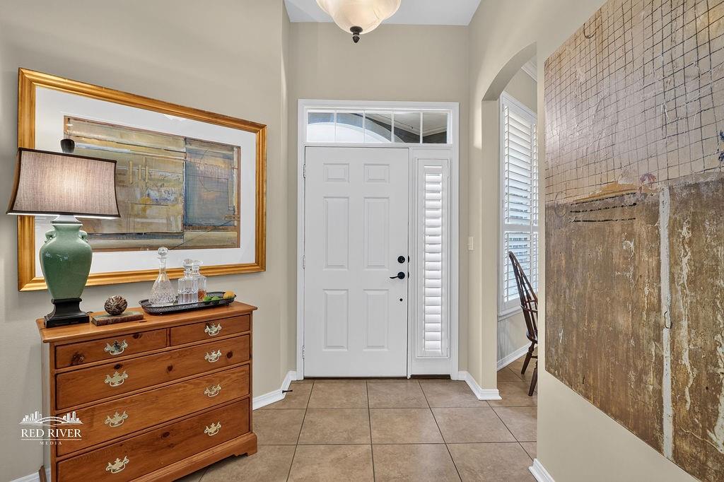 8048 Laurel Hill Drive Property Photo 8