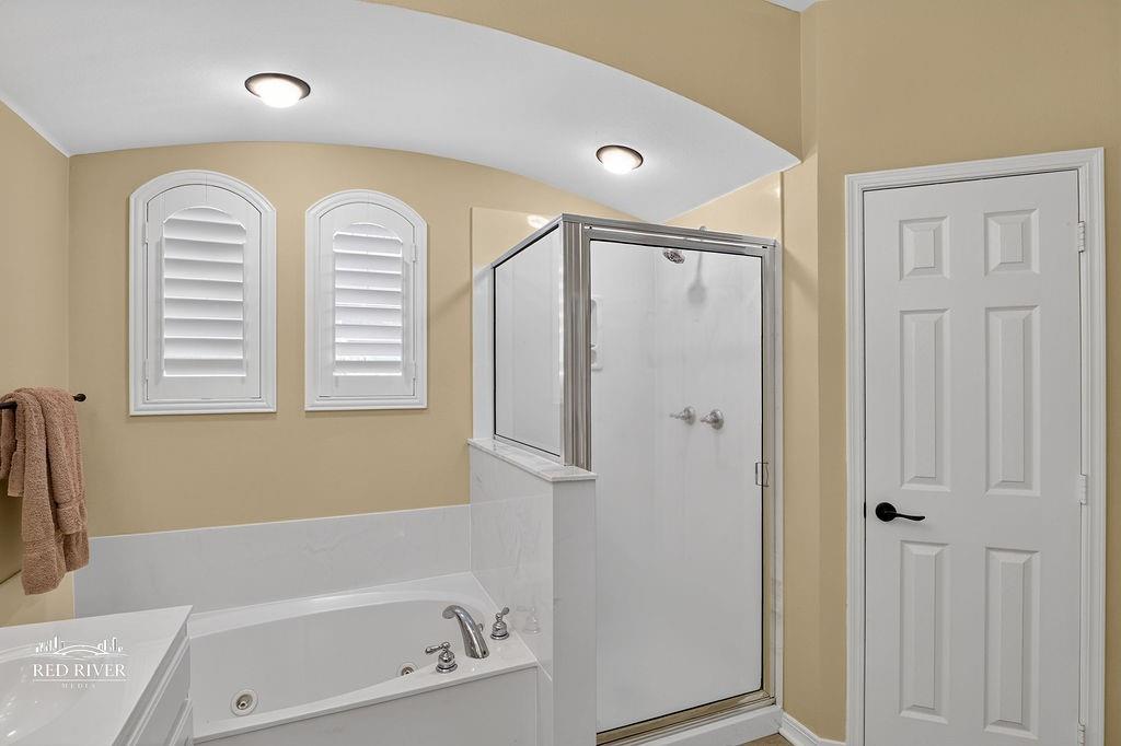 8048 Laurel Hill Drive Property Photo 16