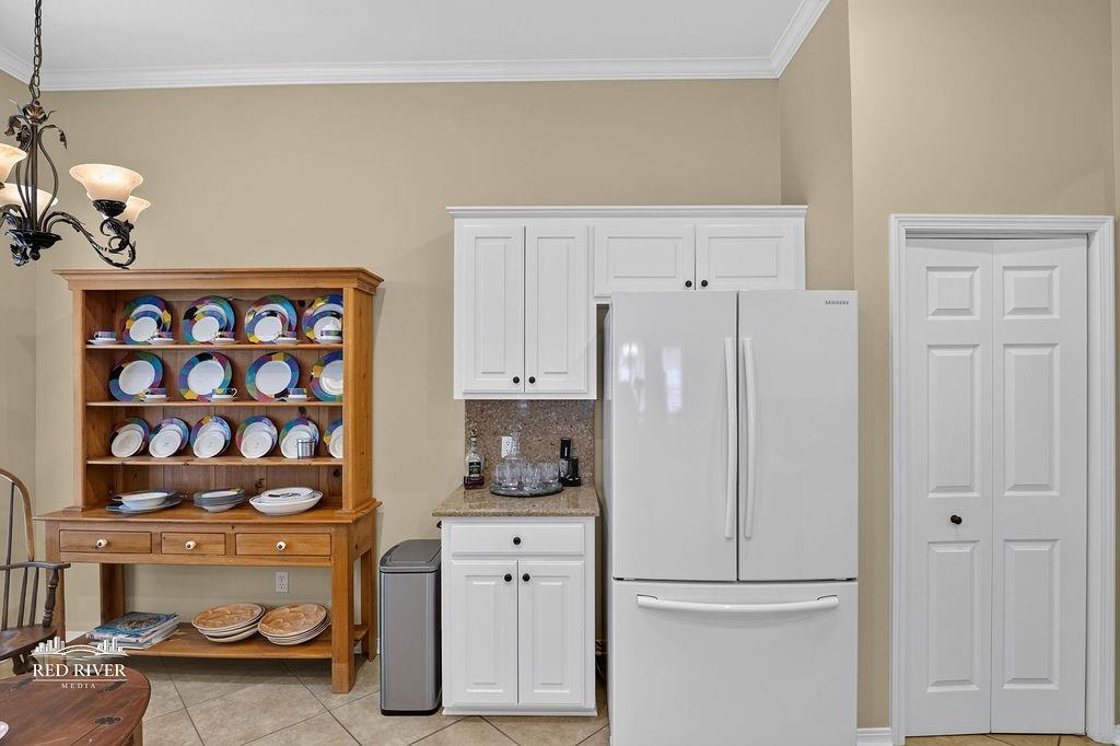 8048 Laurel Hill Drive Property Photo 26